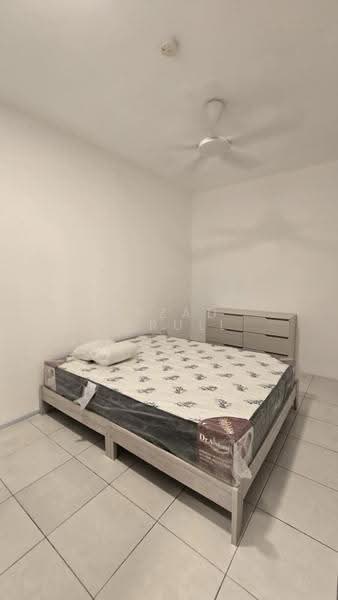 Pangsapuri untuk Disewa di Harmoni Elmina 1 @ City Of Elmina - Azzad Zarull - Bedroom - PropertyGuru.com.my