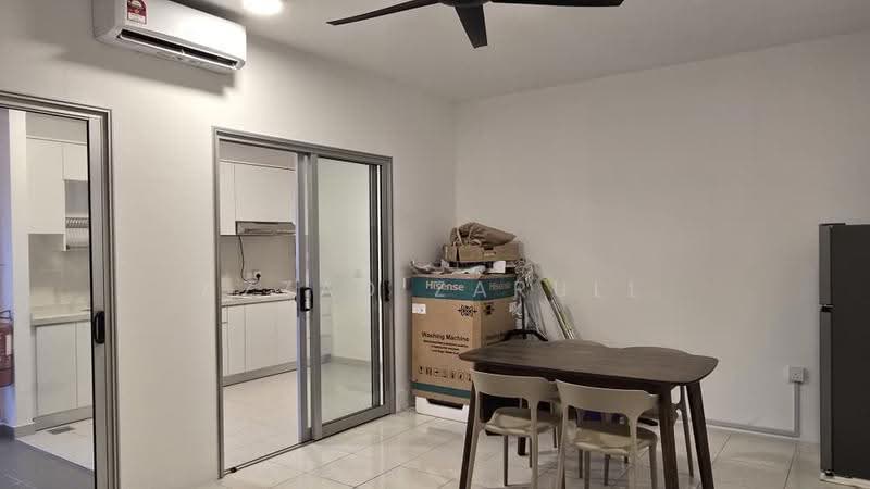 Pangsapuri untuk Disewa di Harmoni Elmina 1 @ City Of Elmina - Azzad Zarull - Kitchen - PropertyGuru.com.my