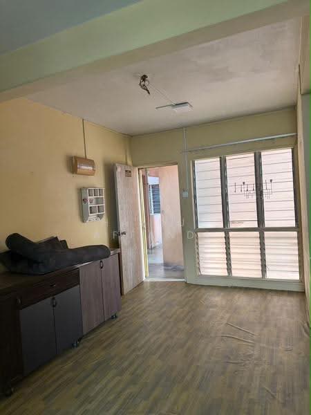 Flat for Rent at Pangsapuri Palma - Hazrul Affandi - Living Room - PropertyGuru.com.my