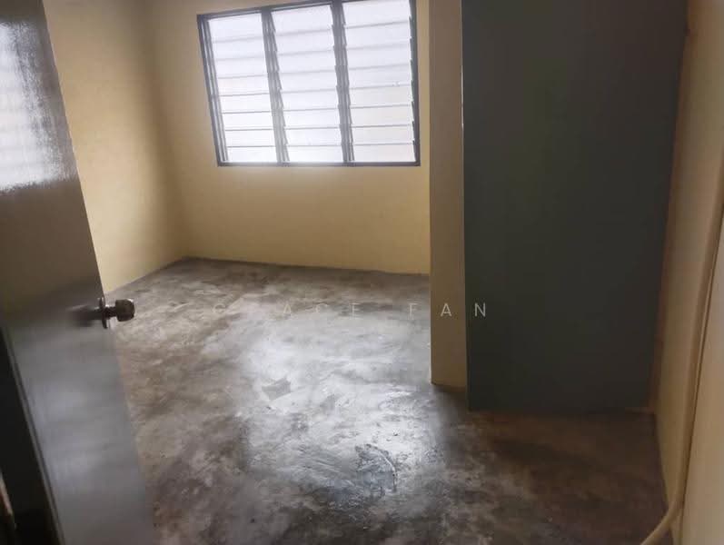 Rumah Teres 2-Tingkat untuk Dijual di Taman Desa Kluang (Kluang) - Grace Fan - PropertyGuru.com.my