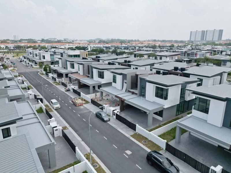 Rumah Berkembar untuk Dijual di Taman Gaya (Ulu Tiram) - Loh Kok Hui - PropertyGuru.com.my