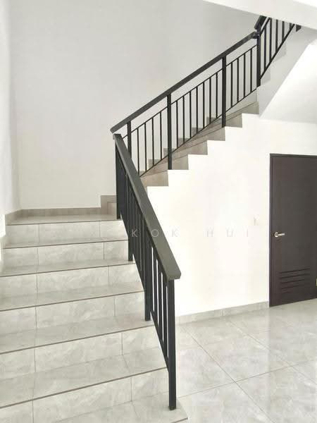 2-storey Terraced House for Sale in Taman Impian Emas (Skudai) - Loh Kok Hui - Interior - PropertyGuru.com.my