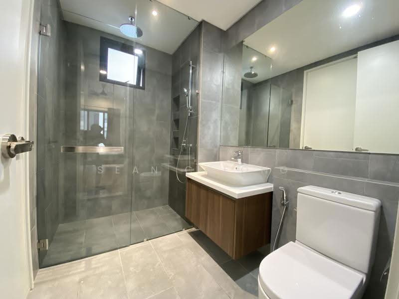 Service Residence for Rent at Ativo Suites @ Damansara Avenue - Sean Cheong - Bathroom - PropertyGuru.com.my