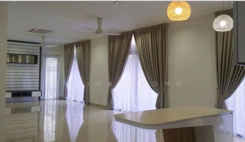 Banglo Pautan untuk Dijual di Taman Adda Heights (Tebrau) - Celina Chong - Living Room - PropertyGuru.com.my