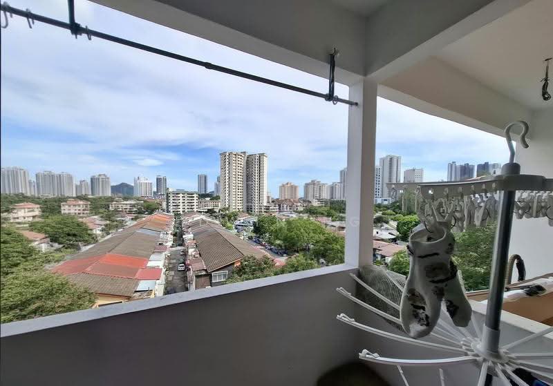 Flat for Sale at Taman Lip Sin Block 1, 3 & 5 - Edwin Ng - Balcony - PropertyGuru.com.my