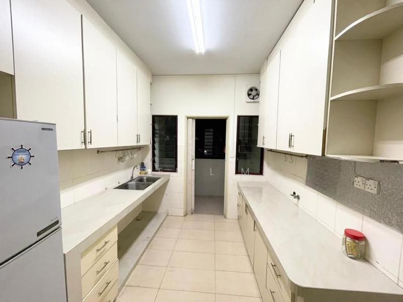 Condominium for Sale at Savanna Condominium - Yen Lim - Kitchen - PropertyGuru.com.my