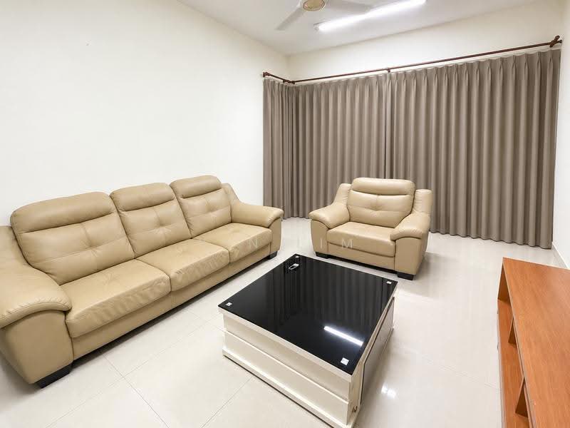 Condominium for Sale at Savanna Condominium - Yen Lim - Living Room - PropertyGuru.com.my