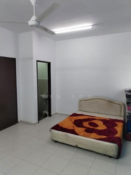 2-storey Terraced House for Rent in Taman Rambai Indah (Jenjarom) - Elyn Soo - Bedroom - PropertyGuru.com.my