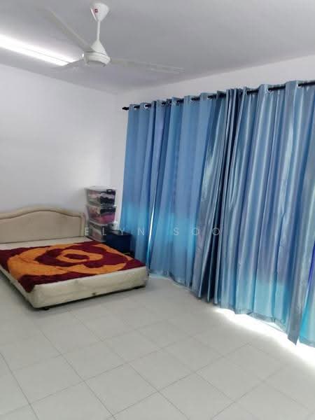 2-storey Terraced House for Rent in Taman Rambai Indah (Jenjarom) - Elyn Soo - Bedroom - PropertyGuru.com.my