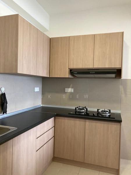 Kediaman Servis untuk Dijual di Astetica Residences - WK Siew - Kitchen - PropertyGuru.com.my