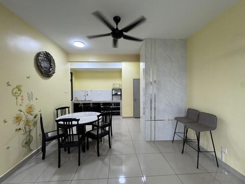 Pangsapuri untuk Disewa di Austin Regency (Pangsapuri Austin Perdana) - ALEX TAN - Dining Room - PropertyGuru.com.my