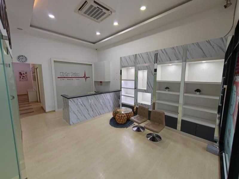 Shop / Office for Rent in Johor Bahru (Johor) - Shi Ting - Interior - PropertyGuru.com.my