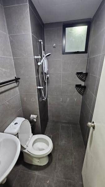 Service Residence for Rent at Majestic Maxim - Toby Tey - Bathroom - PropertyGuru.com.my