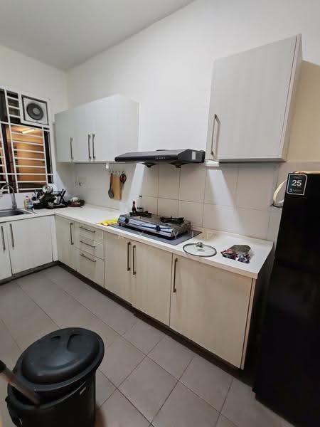 Kediaman Servis untuk Disewa di Jentayu Residensi @ Tampoi - Jax Yip - Kitchen - PropertyGuru.com.my