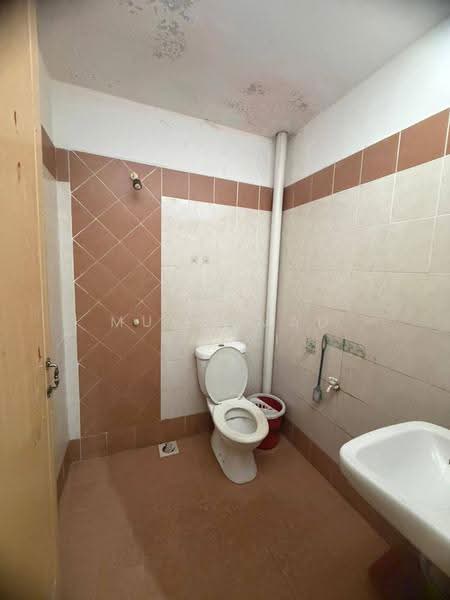 Terraced House for Sale in Kemaman (Terengganu) - Muhammad Najmi - Bathroom - PropertyGuru.com.my