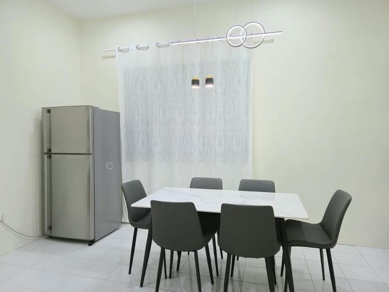 1-storey Terraced House for Rent in Bandar Putra Kulai (Kulai) - Carol Chin - Dining Room - PropertyGuru.com.my