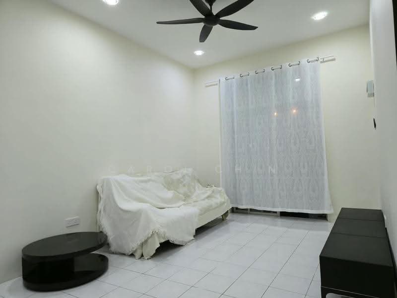 1-storey Terraced House for Rent in Bandar Putra Kulai (Kulai) - Carol Chin - Living Room - PropertyGuru.com.my