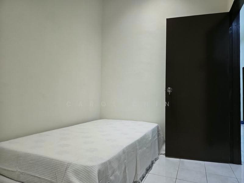 1-storey Terraced House for Rent in Bandar Putra Kulai (Kulai) - Carol Chin - Bedroom - PropertyGuru.com.my