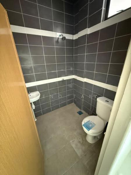 1-storey Terraced House for Sale in Kuching (Sarawak) - Jeno Tan - Bathroom - PropertyGuru.com.my