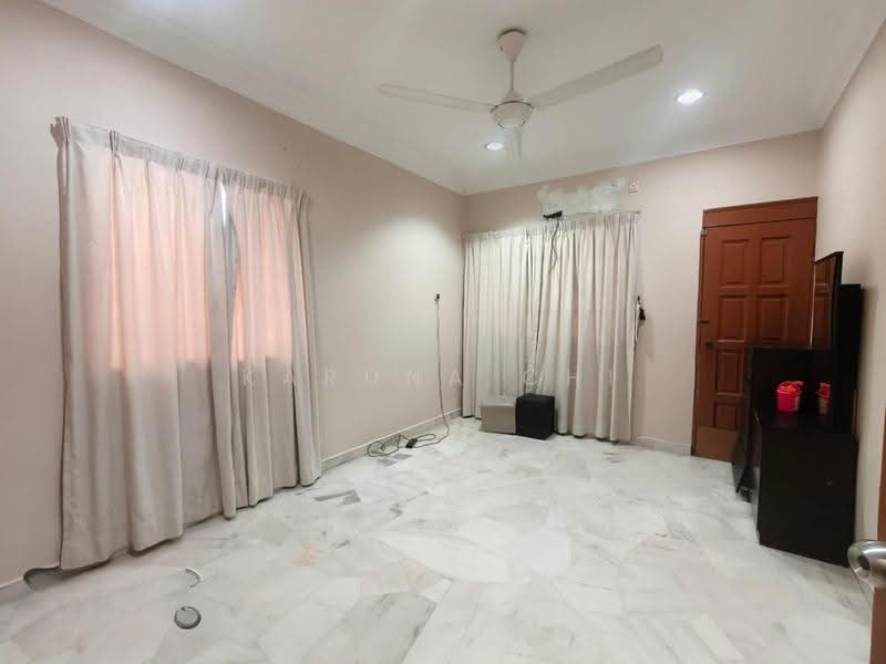 Terraced House for Rent in Bandar Bukit Tinggi (Klang) - Karuna Chi - Bedroom - PropertyGuru.com.my