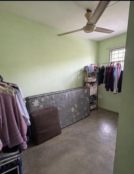 Pangsapuri untuk Dijual di Apartment Bayu - Yubi Leong - Bedroom - PropertyGuru.com.my
