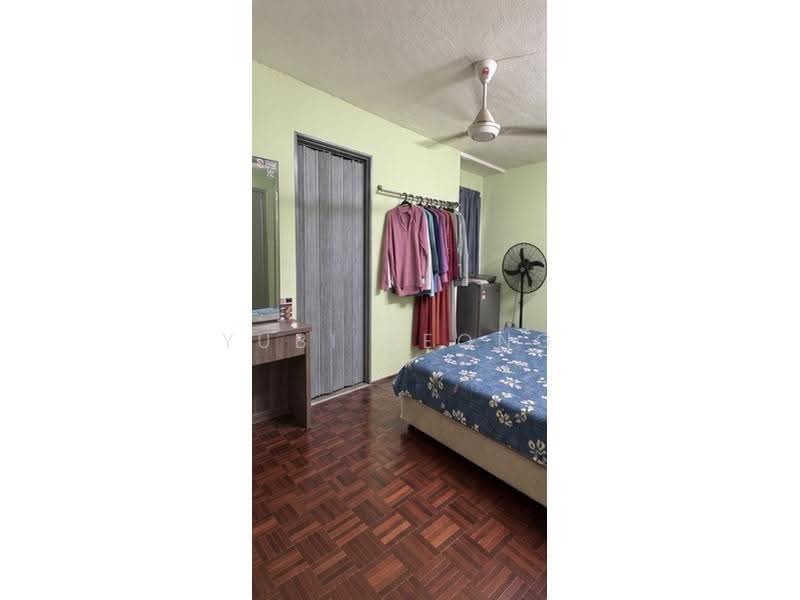 Pangsapuri untuk Dijual di Apartment Bayu - Yubi Leong - Bedroom - PropertyGuru.com.my