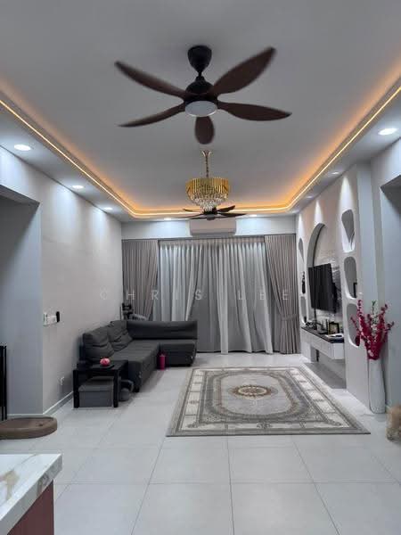 Kondominium untuk Disewa di Myra Cove - Chris Lee - Living Room - PropertyGuru.com.my
