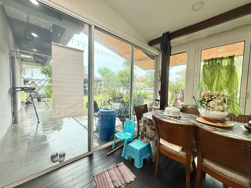 Semi-Detached House for Sale in Petaling Jaya (Selangor) - Syukor Hartanah - Dining Room - PropertyGuru.com.my