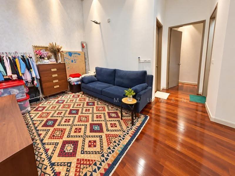 Terraced House for Sale in Cyberjaya (Selangor) - Uswani Mazuwan - Living Room - PropertyGuru.com.my