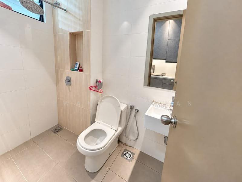 Terraced House for Sale in Cyberjaya (Selangor) - Uswani Mazuwan - Bathroom - PropertyGuru.com.my