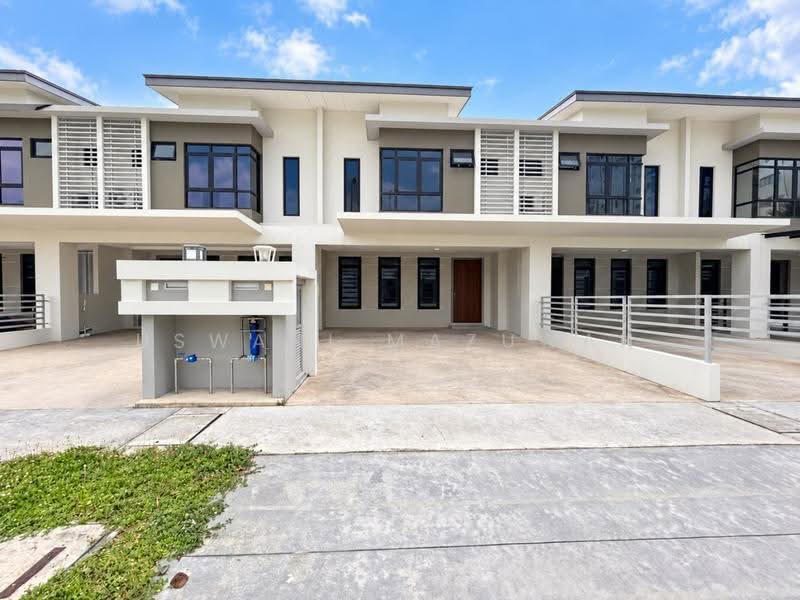 Terraced House for Sale in Cyberjaya (Selangor) - Uswani Mazuwan - Exterior - PropertyGuru.com.my