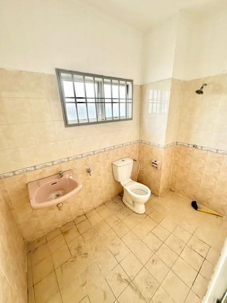 Rumah Teres 2-Tingkat untuk Dijual di Kulai (Johor) - Jesy Tey - Bathroom - PropertyGuru.com.my