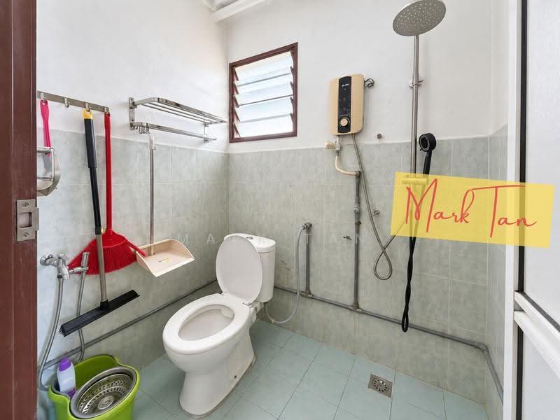 Apartment for Rent at Jelutong Park - Mark Tan - Bathroom - PropertyGuru.com.my