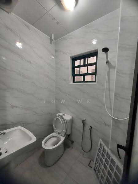 2-storey Terraced House for Rent in Bandar Baru Sri Petaling (Sri Petaling) - LOW WK - Bathroom - PropertyGuru.com.my