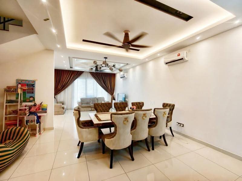 2-storey Terraced House for Sale in Serene Heights (Semenyih) - Fikri Yasmin - Dining Room - PropertyGuru.com.my