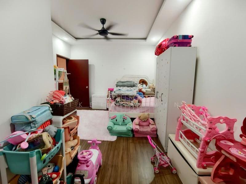 2-storey Terraced House for Sale in Serene Heights (Semenyih) - Fikri Yasmin - Bedroom - PropertyGuru.com.my