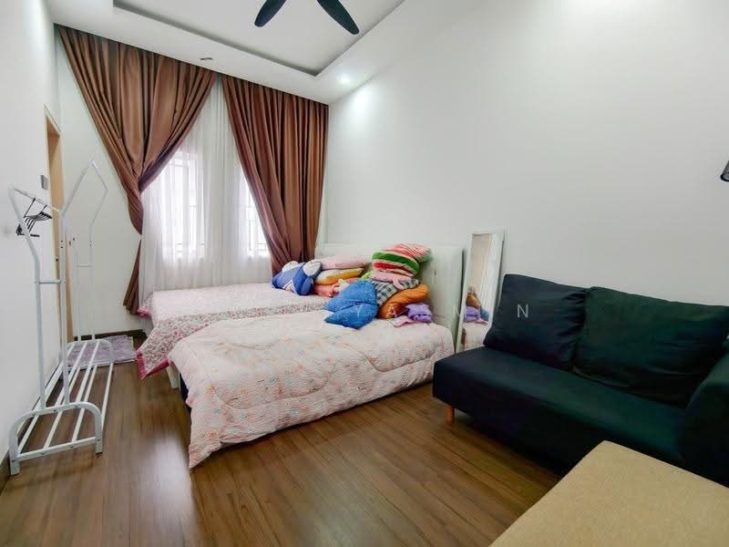 2-storey Terraced House for Sale in Serene Heights (Semenyih) - Fikri Yasmin - Bedroom - PropertyGuru.com.my