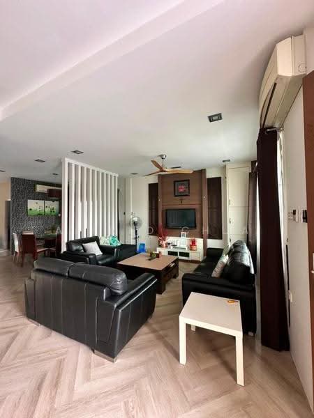 Semi-Detached House for Sale in Stutong (Kuching) - Alfred Chua - Living Room - PropertyGuru.com.my