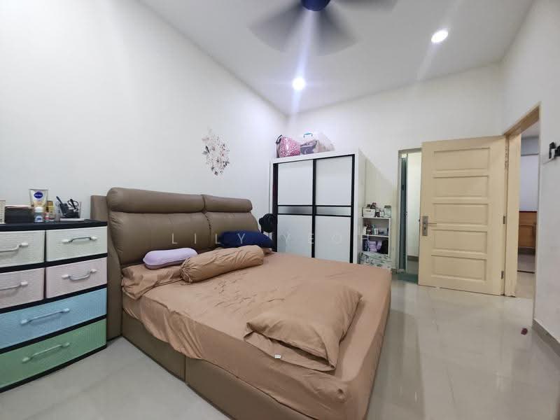Rumah Teres 2.5-Tingkat untuk Dijual di Bandar Bukit Raja (Klang) - LILY YEOH - Bedroom - PropertyGuru.com.my