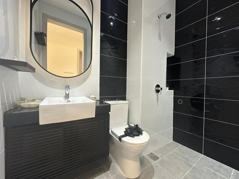 Service Residence for Sale at The Pier - Chan Wei Chao - Bathroom - PropertyGuru.com.my