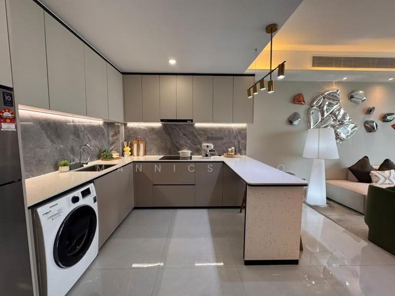 Apartment for Sale at R&F Princess Cove Phase 3-New Casa Suites - Mannics Koo - Kitchen - PropertyGuru.com.my