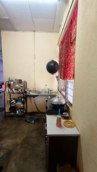 Rumah Teres 1-Tingkat untuk Dijual di Taman Merak (Simpang Ampat) - Yilin . - Kitchen - PropertyGuru.com.my