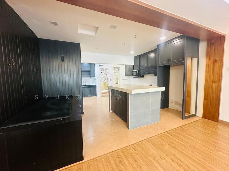 3-storey Terraced House for Sale in Batu Caves (Selangor) - Syukor Hartanah - Kitchen - PropertyGuru.com.my