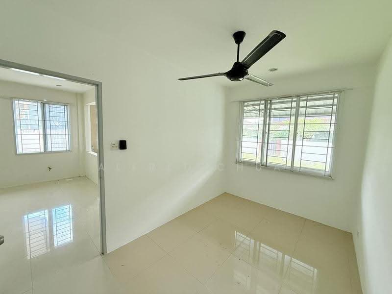 2-storey Terraced House for Sale in Moyan (Kuching) - Alfred Chua - Interior - PropertyGuru.com.my