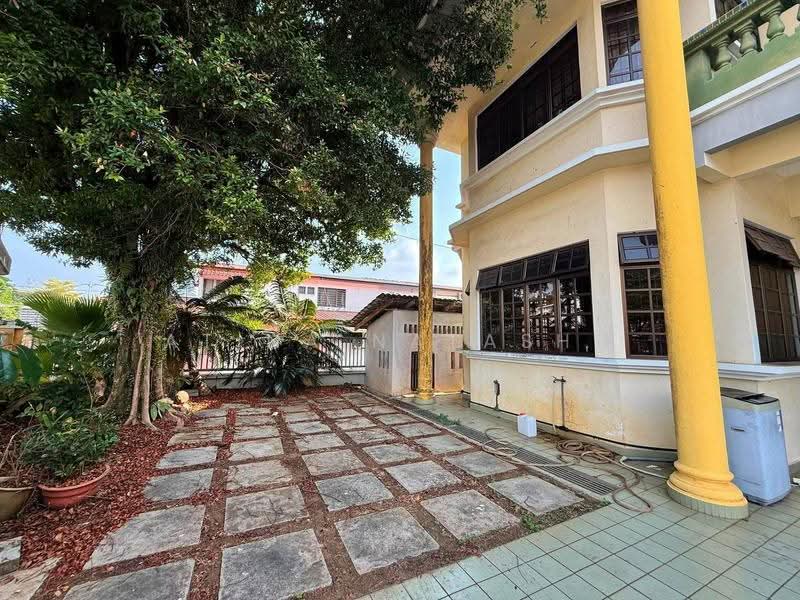 Bungalow House for Sale in Galing (Kuantan) - Atina Natasha - Exterior - PropertyGuru.com.my