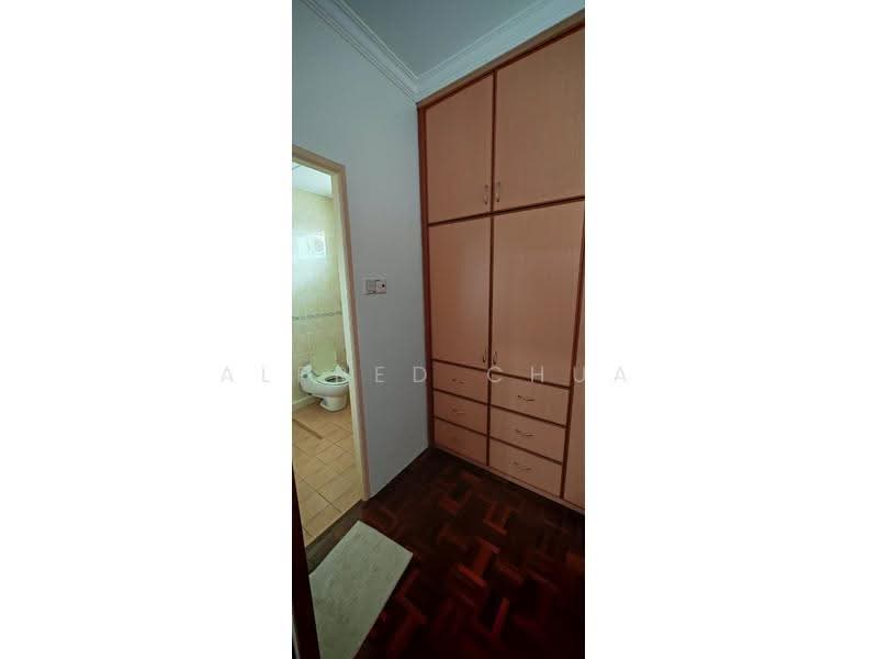 Semi-Detached House for Sale in Stutong (Kuching) - Alfred Chua - Bathroom - PropertyGuru.com.my