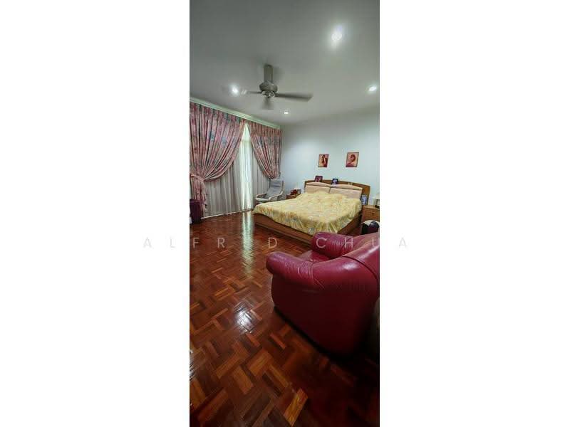 Semi-Detached House for Sale in Stutong (Kuching) - Alfred Chua - Bedroom - PropertyGuru.com.my