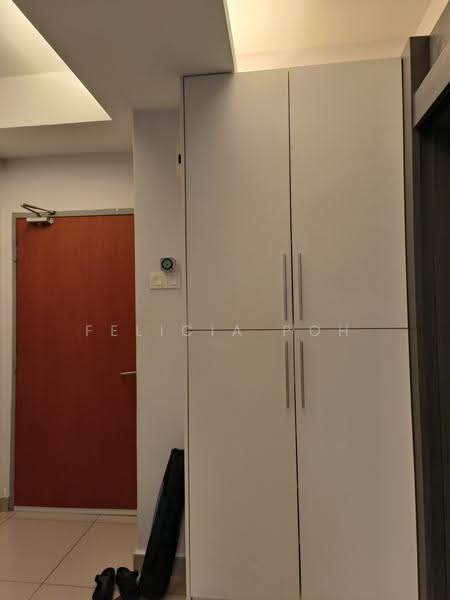 Condominium for Sale at Park 51 Residency - Felicia Poh - Entrance & b/in shoe cabinet - PropertyGuru.com.my