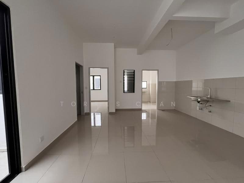 2-storey Terraced House for Sale in Setia Utama (Setia Alam) - Torres Chan - Interior - PropertyGuru.com.my