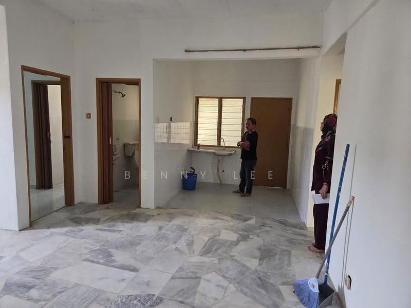 Flat for Rent at Taman Kajang Perdana - Benny Lee - Kitchen - PropertyGuru.com.my
